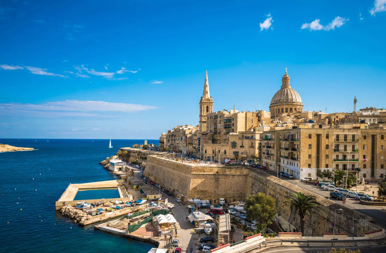 Valletta Grand Harbour, historic streets and Malta visitor highlights