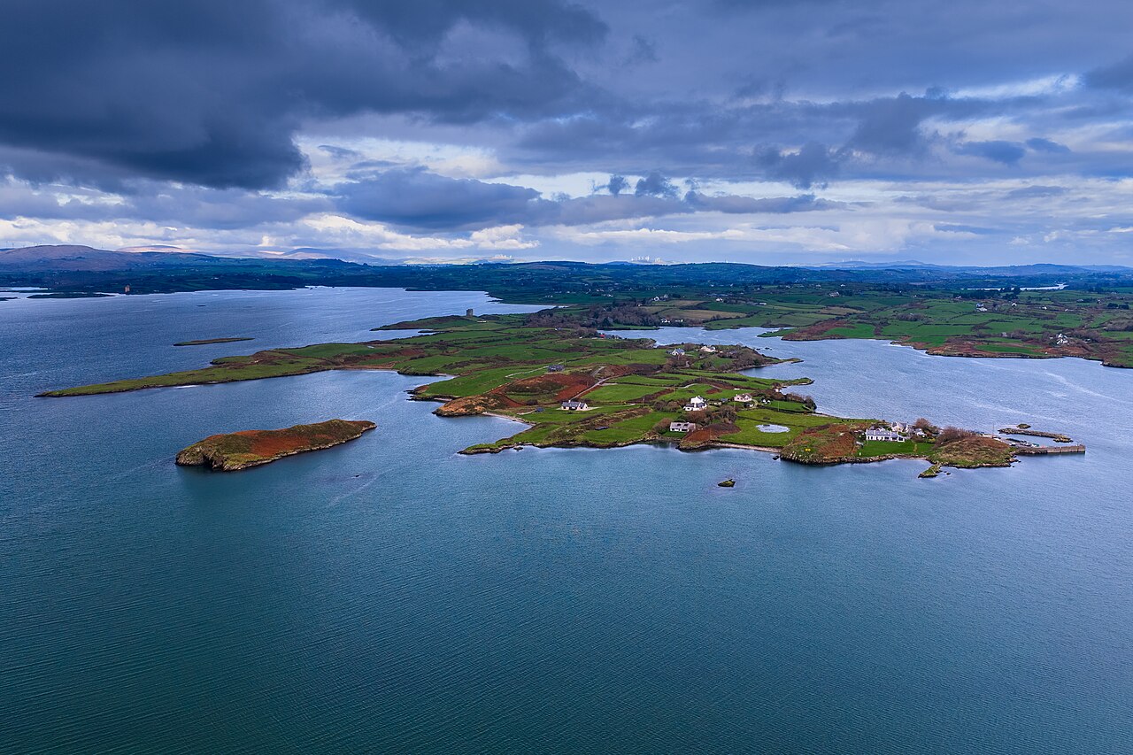 Cunnamore promontory with the pier