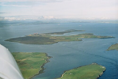 Flotta 2007, aerial (geograph 3147704)