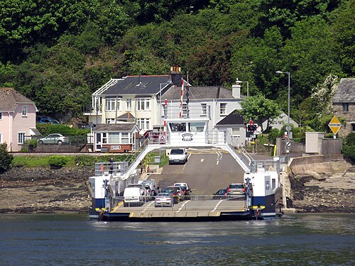 Dartmouth Higher Ferry loading at Kingswear