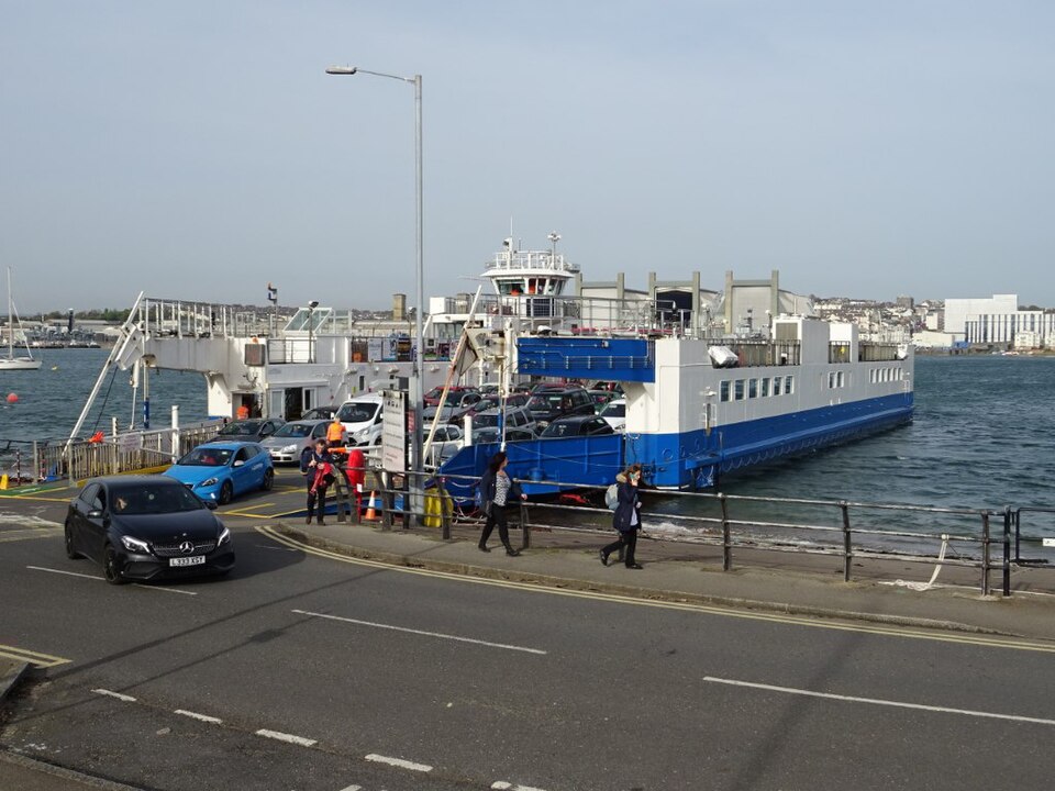 Torpoint chain ferry crossing the River Tamar
